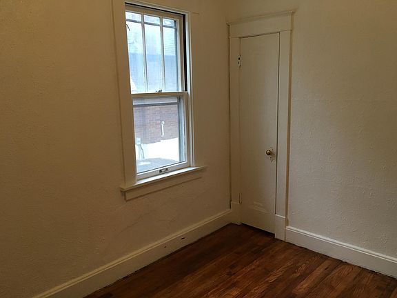 4th image of 6514 Woodrow Ave