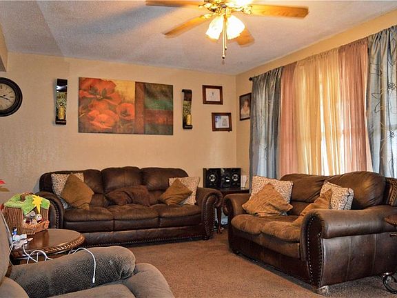 4th image of 124 Westfork Dr S