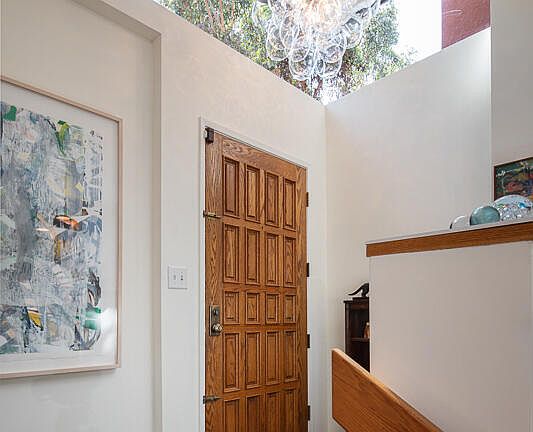 5th image of 776 S Orange Grove Blvd APT 11
