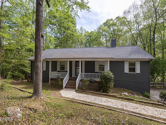 3rd image of 120 Deer Ridge Trl