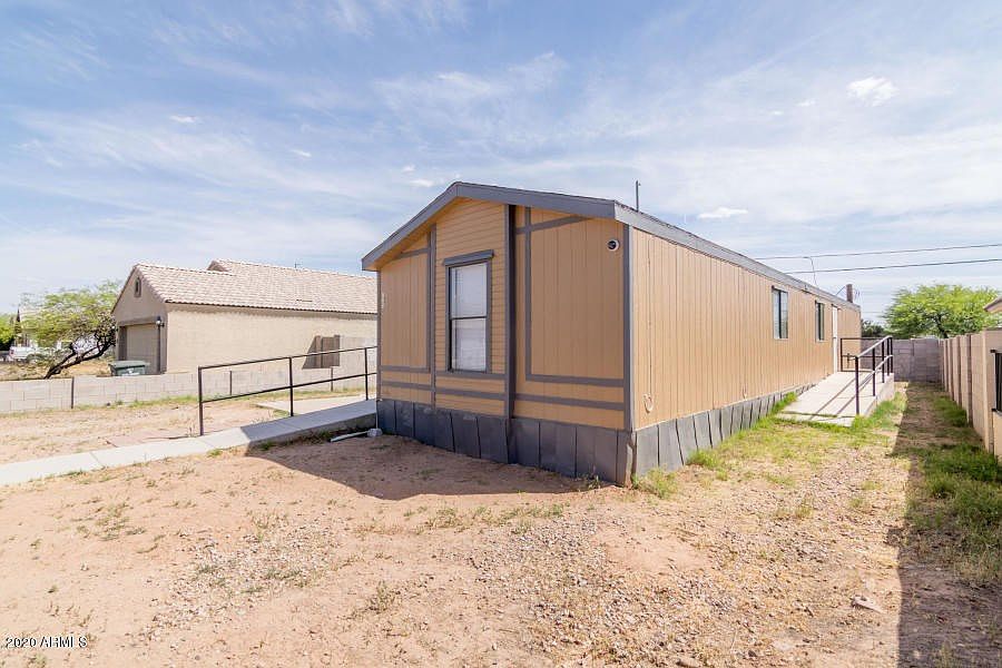 725 W Ocotillo Front