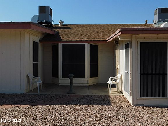 3rd image of 10340 W Wininger Cir