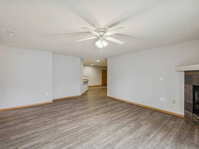 Pinebrook Apartments — Photo 77
