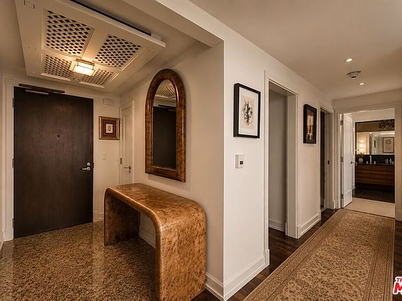 4th image of 900 W Olympic Blvd Unit 29H
