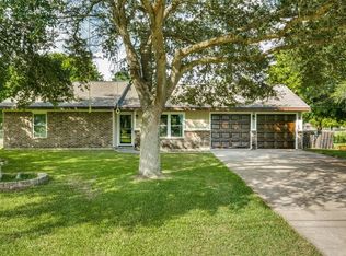 5407 Huepers St, Alvin, TX 77511