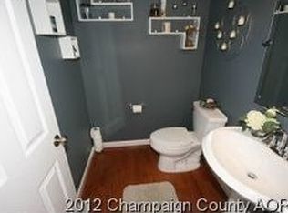 1619 Oliger Dr, Mahomet, IL 61853