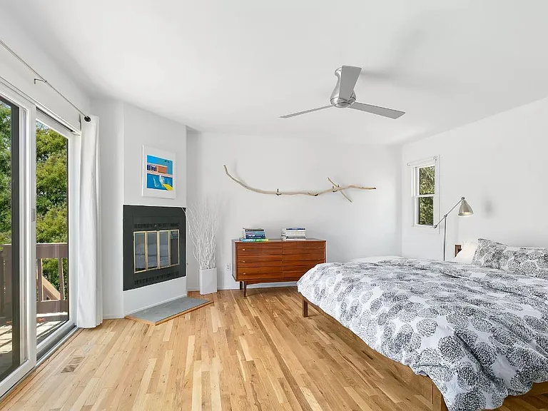 4 Hollow Tree Ln — Photo 12