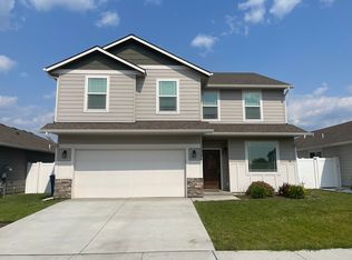 1706 N Arties Rd, Greenacres, WA 99016