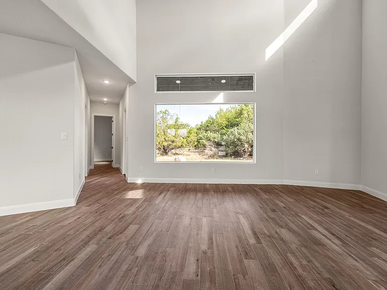 118 Cap Rock — Photo 15