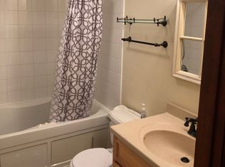 780 Hamilton Rd APT E8, Blountville, TN 37617