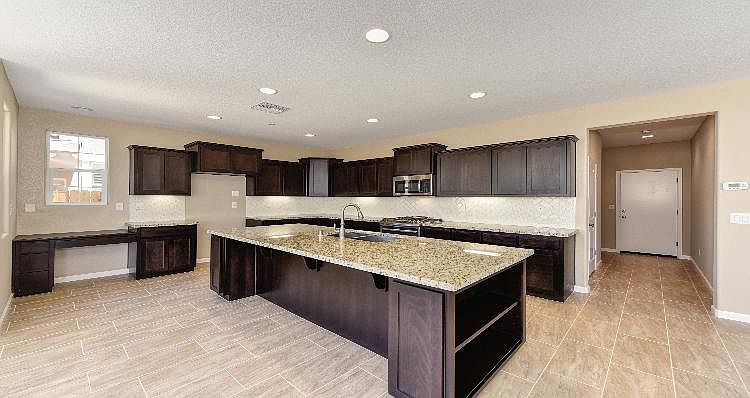 Woodside Homes - Plan 2561 - D #241