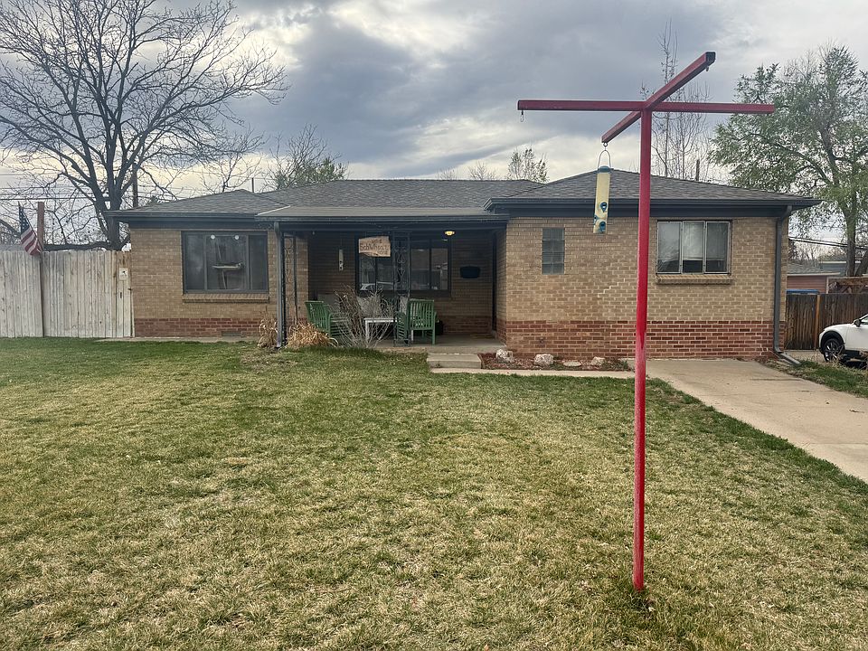 Front yard. Drive way fits one car + street parking in front of house
