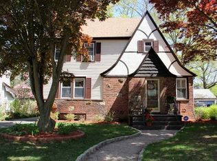 1777 Ella T Grasso Blvd, New Haven, CT 06511