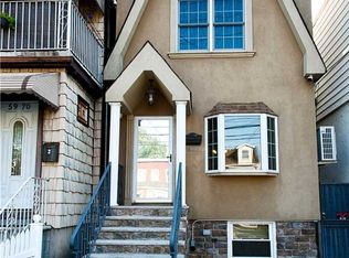 5968 69th St, Maspeth, NY 11378