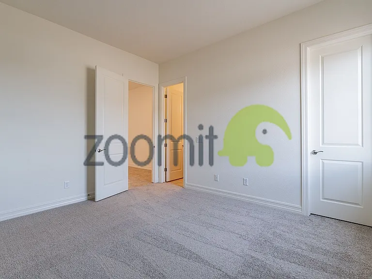 19407 W Seldon Ln — Photo 43