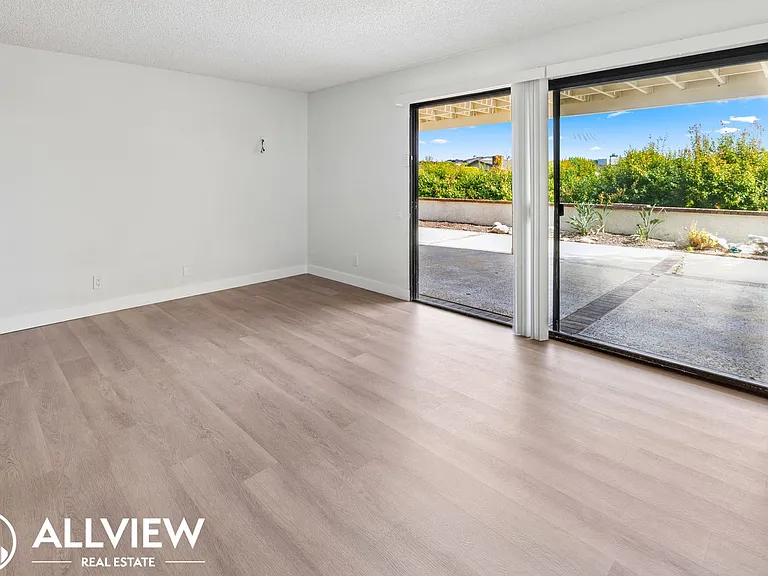 29 Skysail Dr — Photo 23