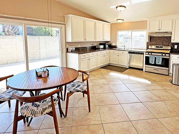 4th image of 20731 Brookdale Ln