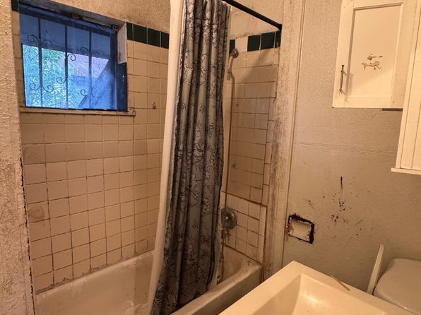 san-antonio-texas-169123930 picture