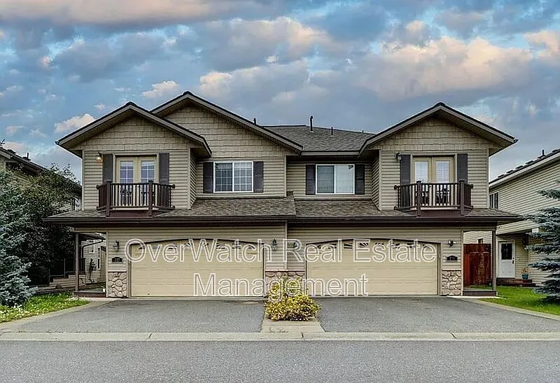 2 bed, 2.5 bath, 1715 sqft, $3,200 — Photo 1