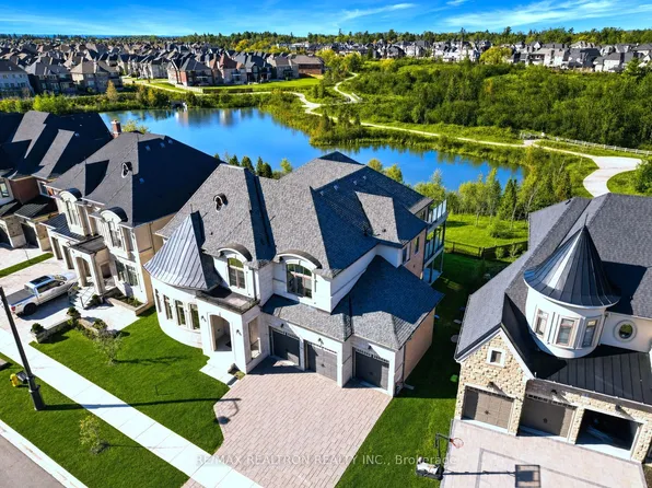 52 Rolling Green Ct, Vaughan, ON L4H 4K7