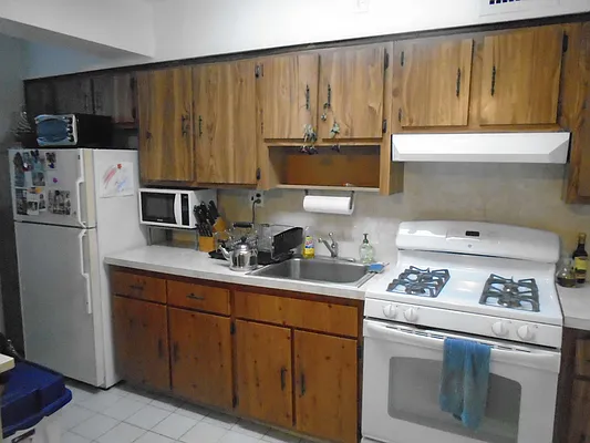 Rented by 18 REALTY | media 14