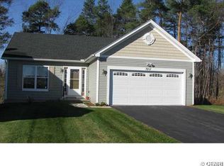 7211 Hogan Ave, Lima, NY 14485