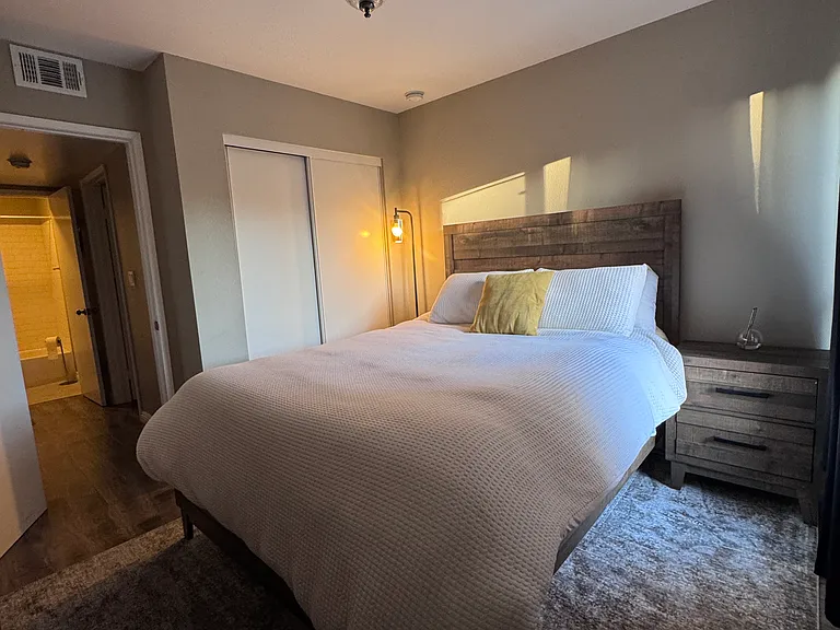 22100 Burbank Blvd #333D — Photo 8