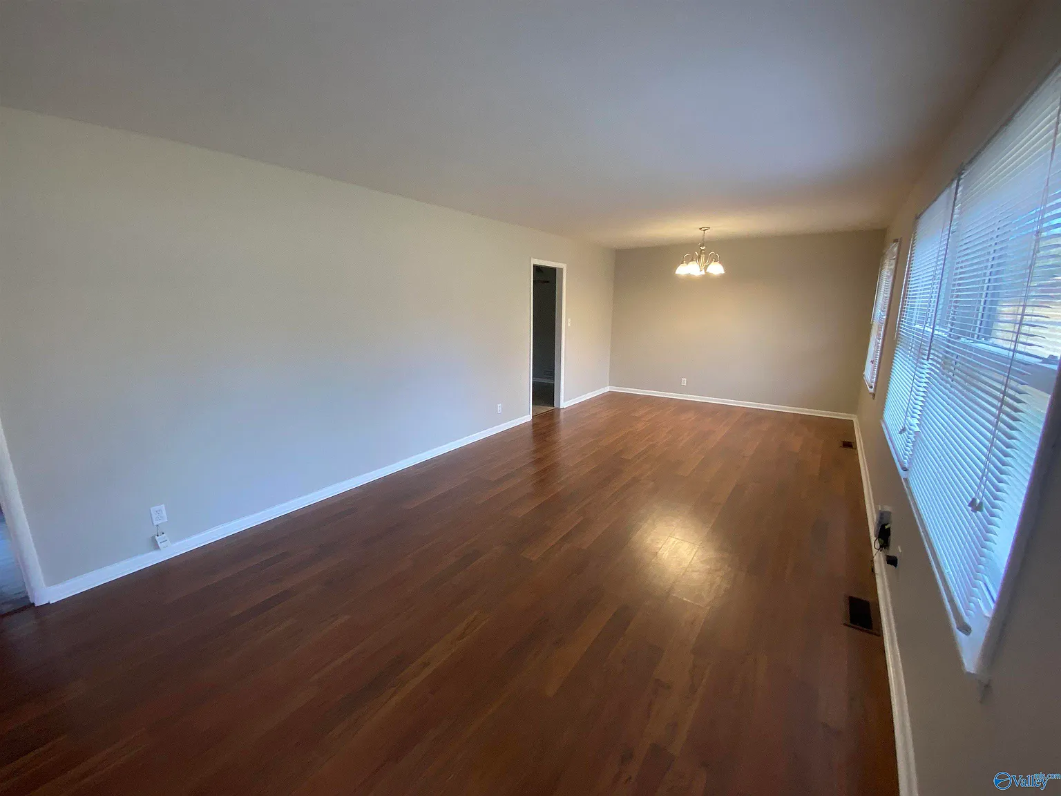3 bed, 2.0 bath, 1482 sqft, $1,500 — Photo 3