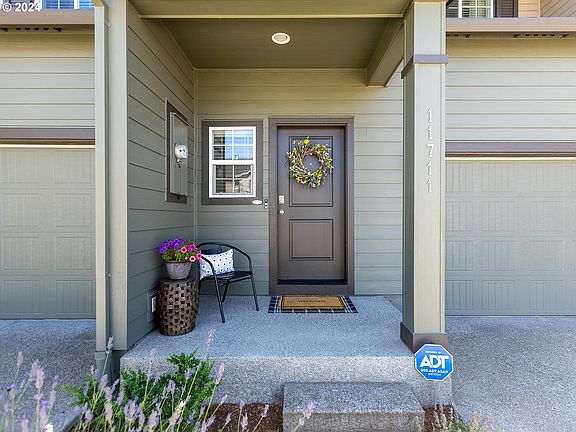 5th image of 11711 NE 21st Way