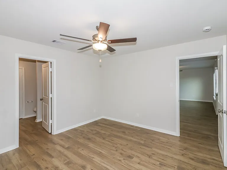 198 Emma Rose Dr — Photo 8