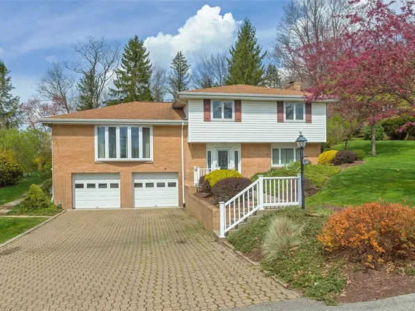 4204 Colonial Dr, Murrysville, PA 15668