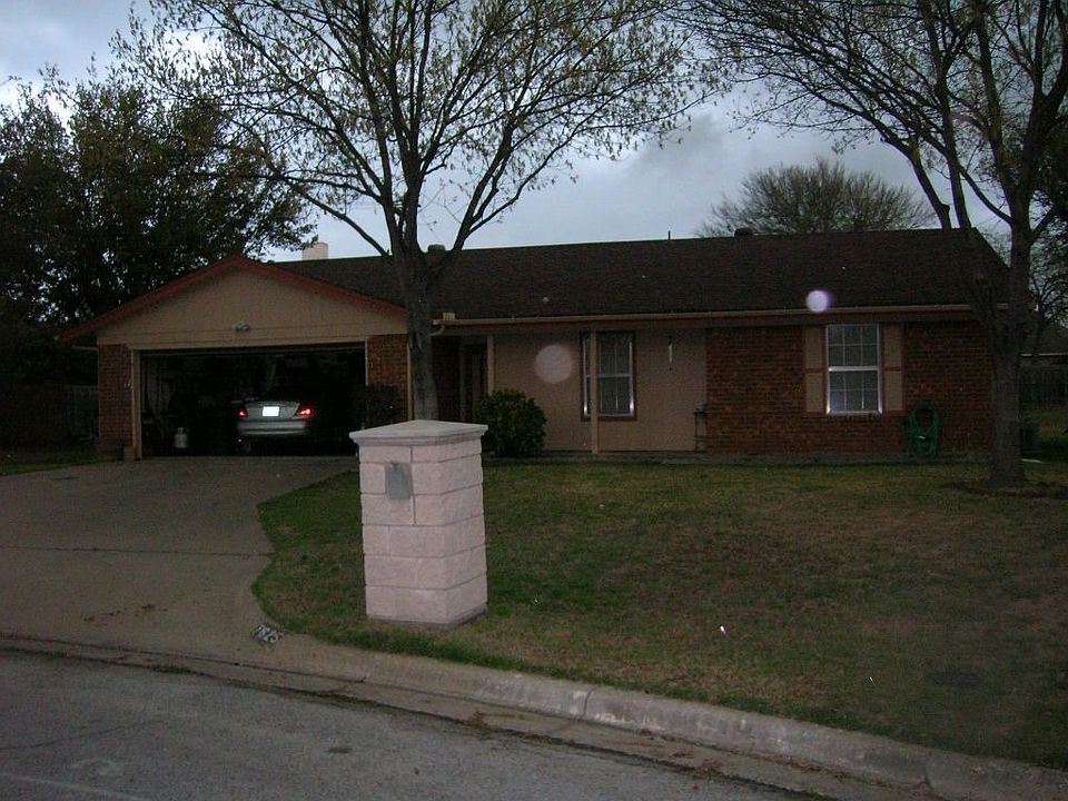 1st image of 7825 Redwood Ct