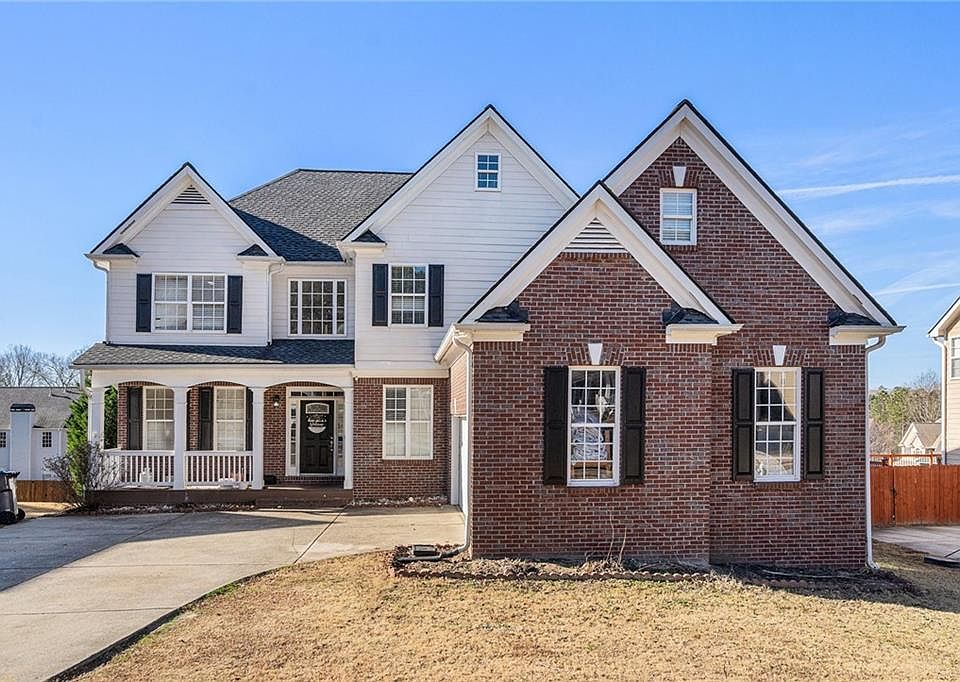 1st image of 939 Redstone Rd