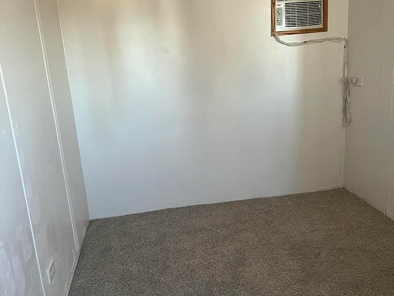 5818 N Tally Ho Ln — Photo 4