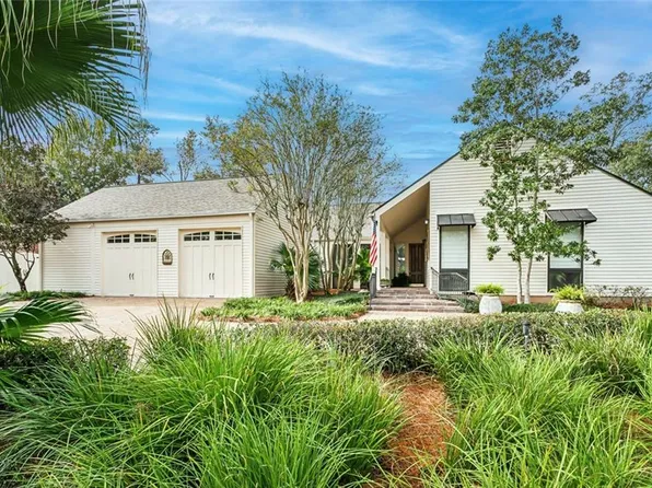 806 Bocage Ln, Mandeville, LA 70471