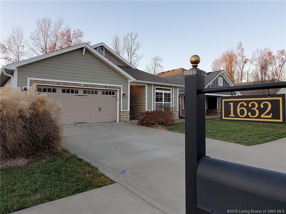 1st image of 1632 Pine Valley Way