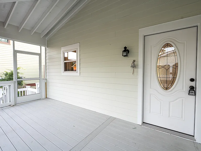 909 Miller Ave #B — Photo 5