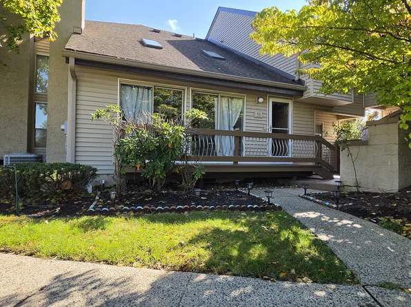 53 Denise Dr, Edison, NJ 08820