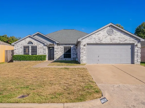 8024 Jolie Dr, Fort Worth, TX 76137