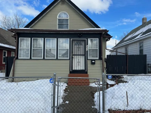 113 Hatch Ave, Saint Paul, MN 55117