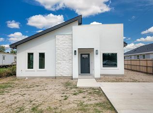 213 Dub Dr, Eagle Pass, TX 78852