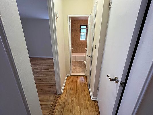4th image of 143-11 Barclay Ave #4H