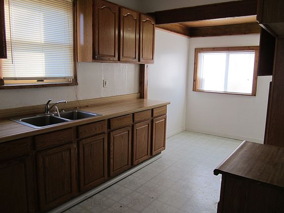 5th image of 1302 Marcy St