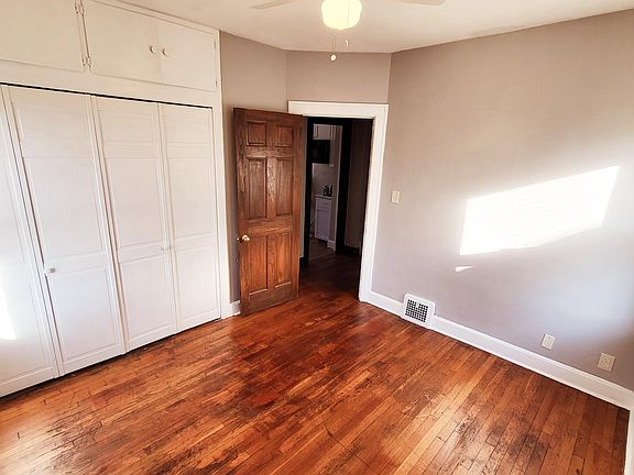 3rd image of 3688 W 135th St #2