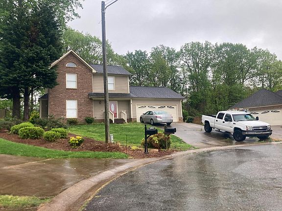 5th image of 3168 River Trce