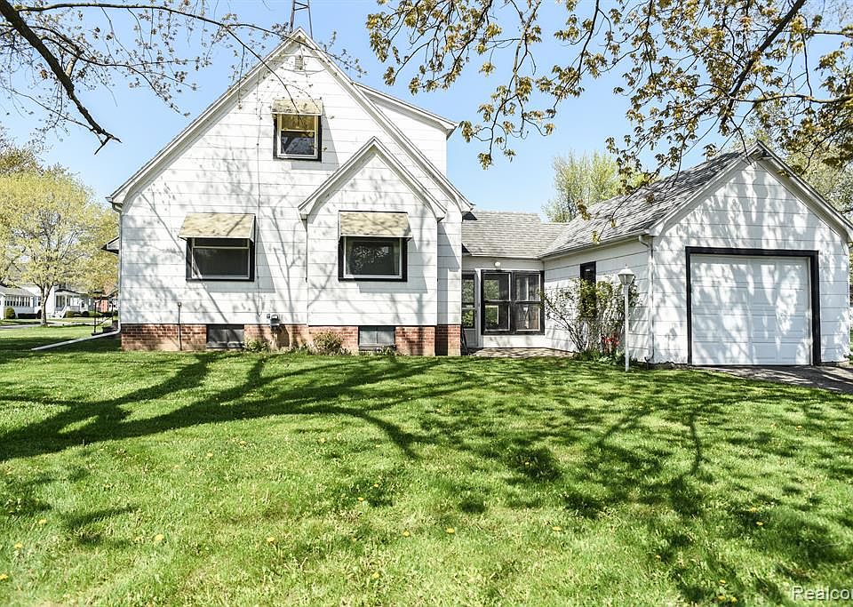 7404 Paul St, Pigeon, MI 48755 Zillow