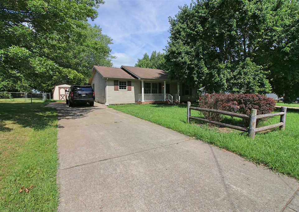 1st image of 548 Donna Dr