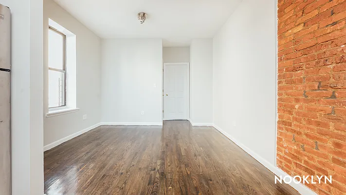 Rented by Nooklyn NYC LLC | media 7