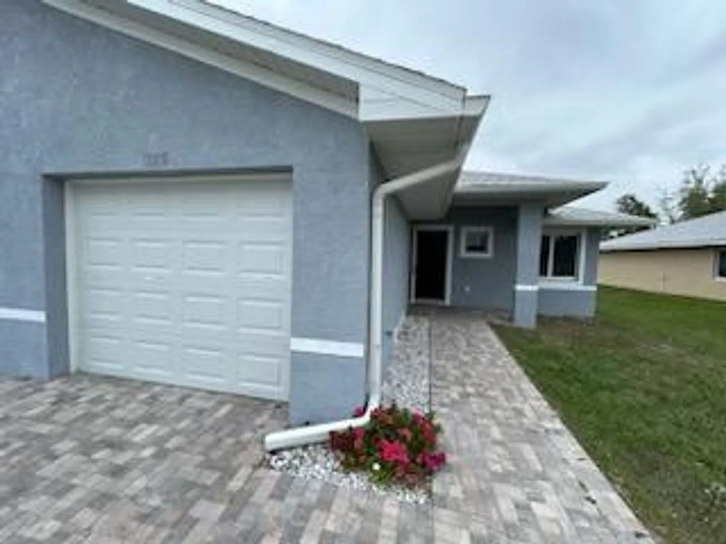 Duplex Unit For Rent In Port Charlotte — Photo 2