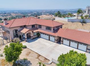 1030 Aquino Cir, Corona, CA 92879